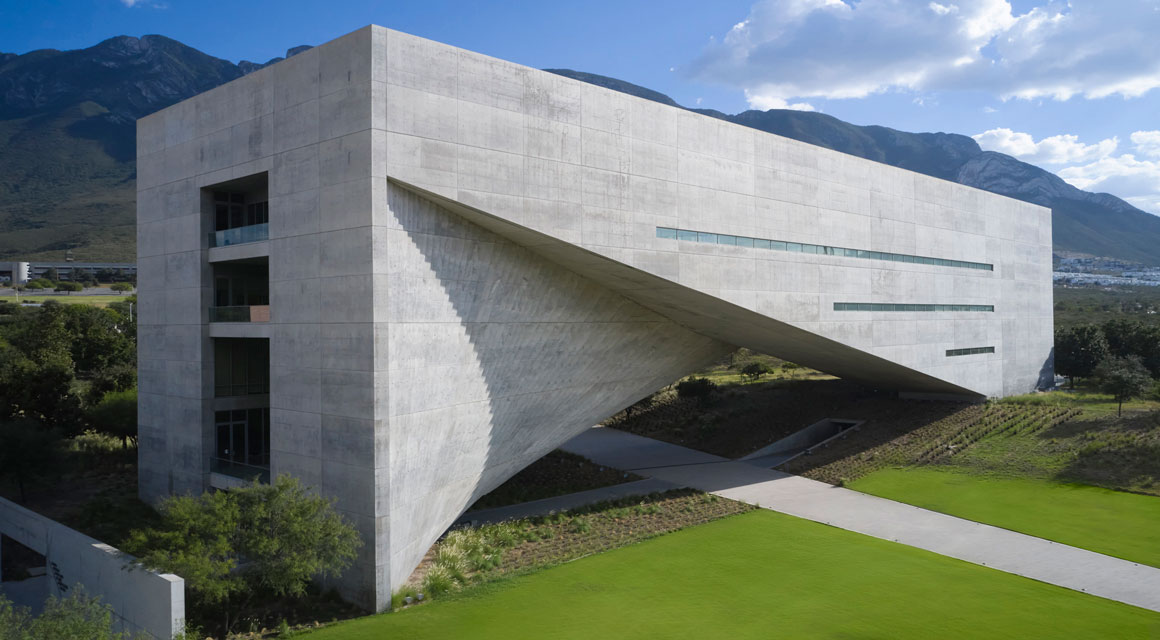 CentroRobertoGarzaSada_Arquitectura